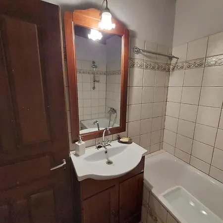 Alika Village Maisonette, * Marmatsouka
