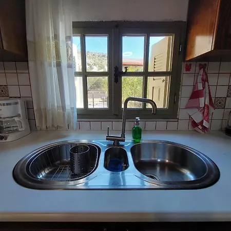 Alika Village Maisonette, Marmatsouka